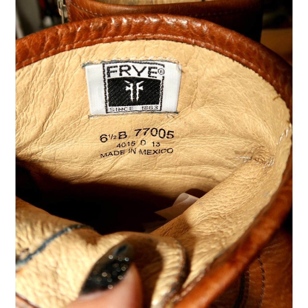 FRYE Women's Pippa Back Zip Short Ankle Boot Cognac Size 6.5 M - Picture 2 of 6